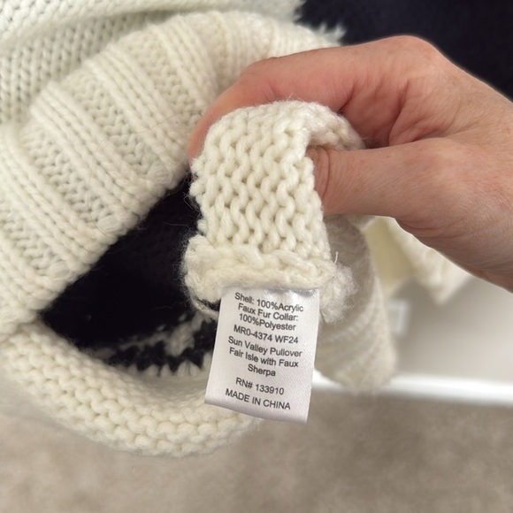 Show Me Your Mumu oversized sweater with Sherpa collar size S - Picture 4 of 9